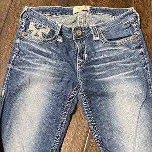 Big Star Women’s Skinny Faded Blue Jeans